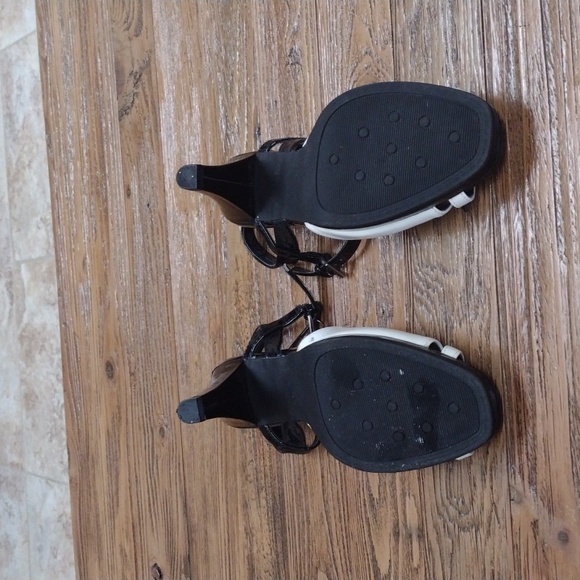 Life stride high heels 6.5 wide 3 in. Heel nwot - Picture 2 of 6